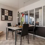 A-nouste Au Coeur D'annecy, 2 Chambres, Parking アパート アヌシー